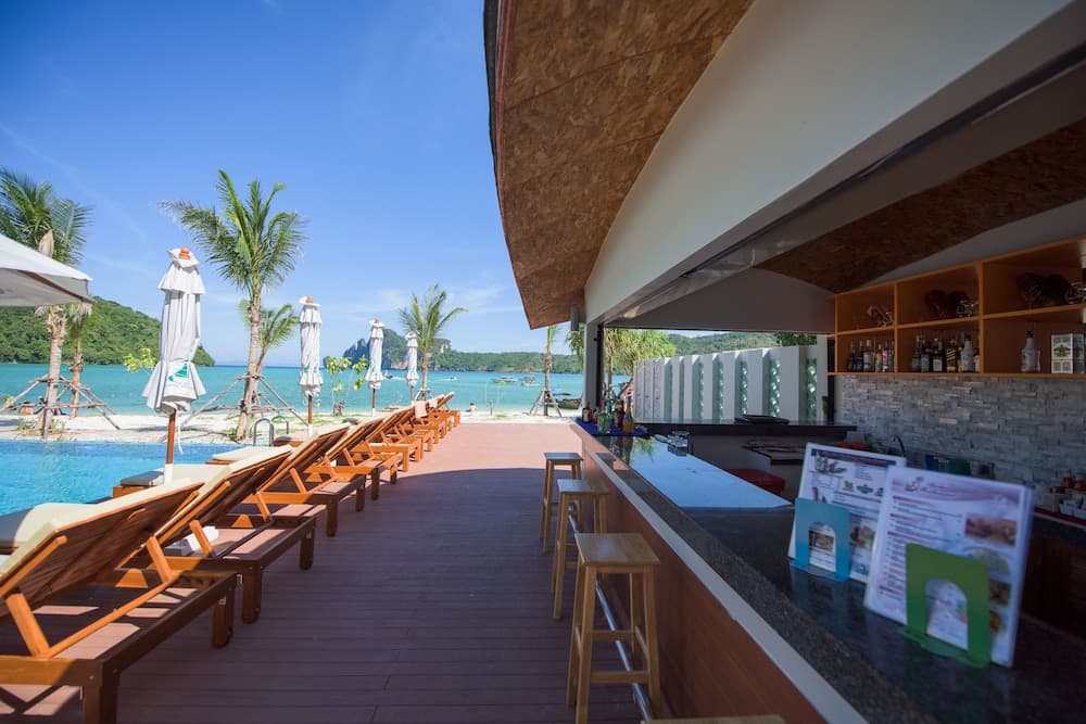 Phi Phi Harbour View Hotel photo 2