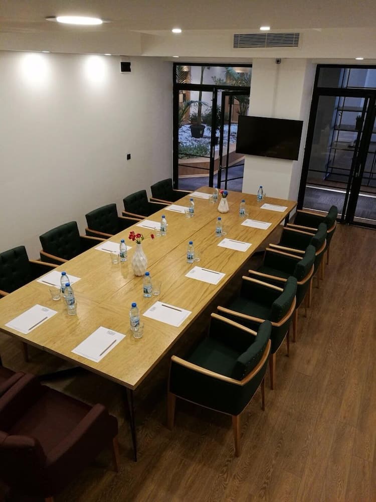 meeting & event spaces