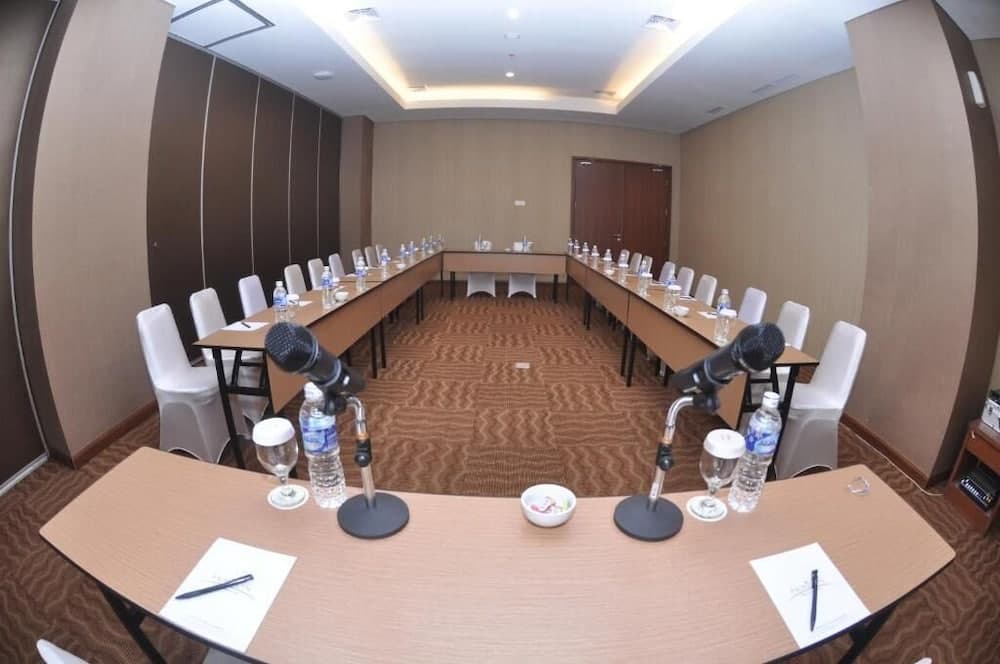 Beston Hotel Palembang photo 6