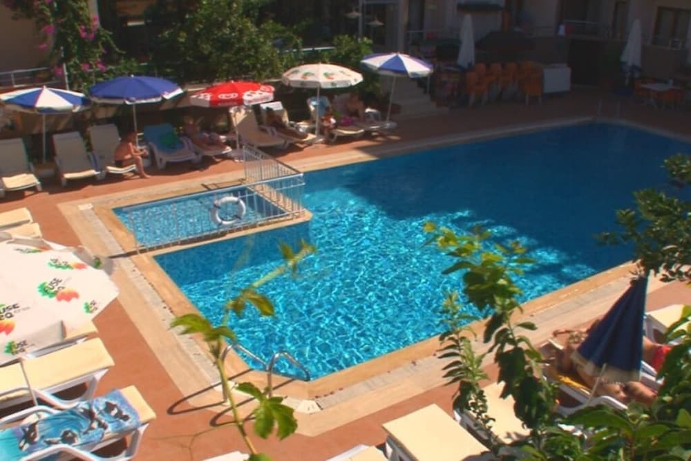 Selenium Hotel photo 7