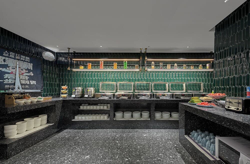 Lan Wan International Hotel photo 9