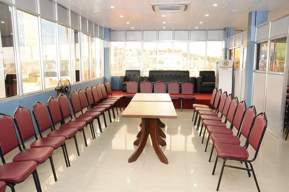 meeting & event spaces