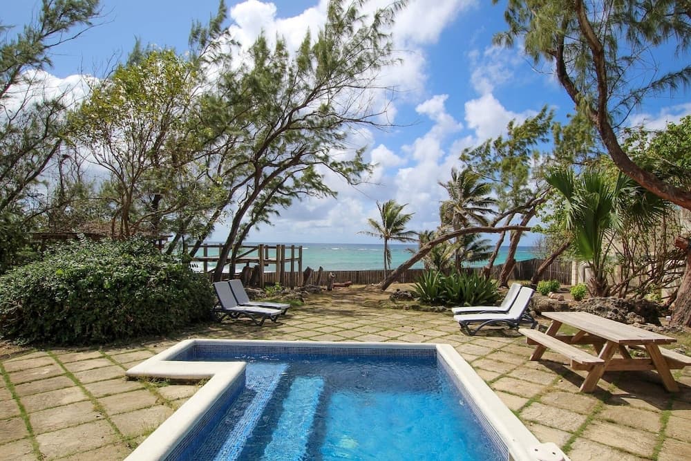 Inch By Inch 3 Bedroom Home by Bluescape photo 6