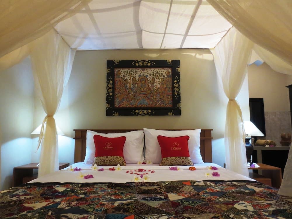 Taruna Homestay photo 5