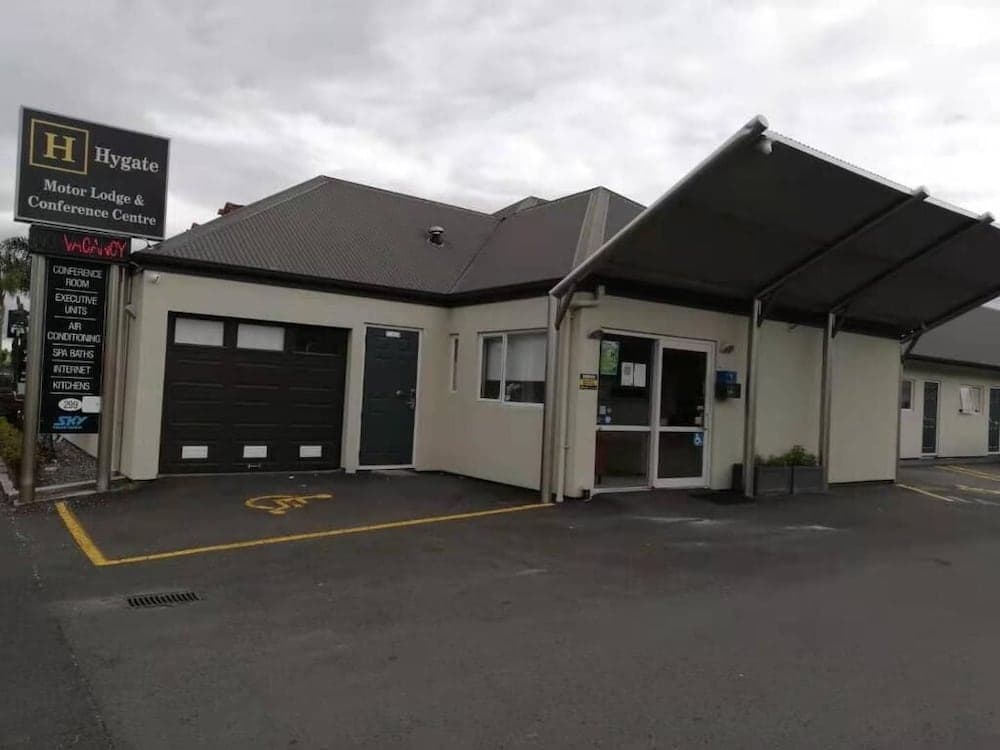 Beetham Park Motel photo 4