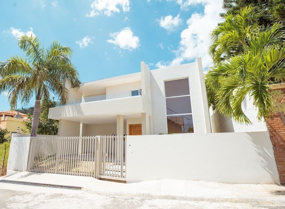 Luxury Villa-Sunny BlueSky W/Ocean-Mtn View