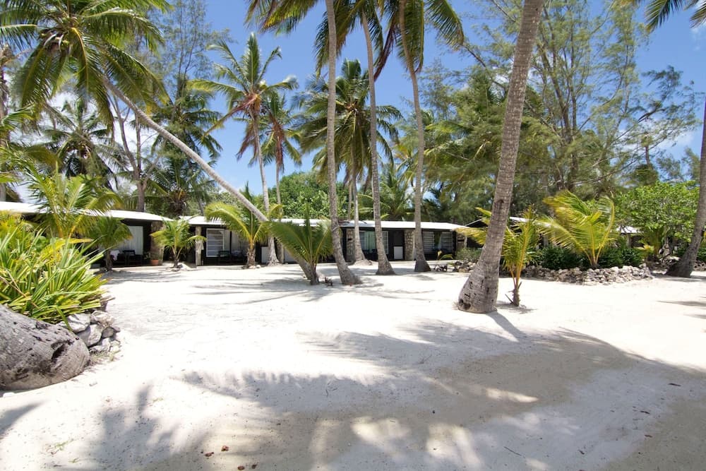 Small Hope Bay Lodge