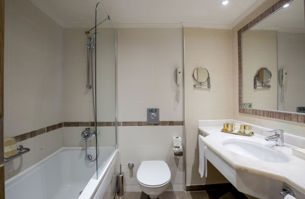 Bellis Deluxe Hotel photo 4