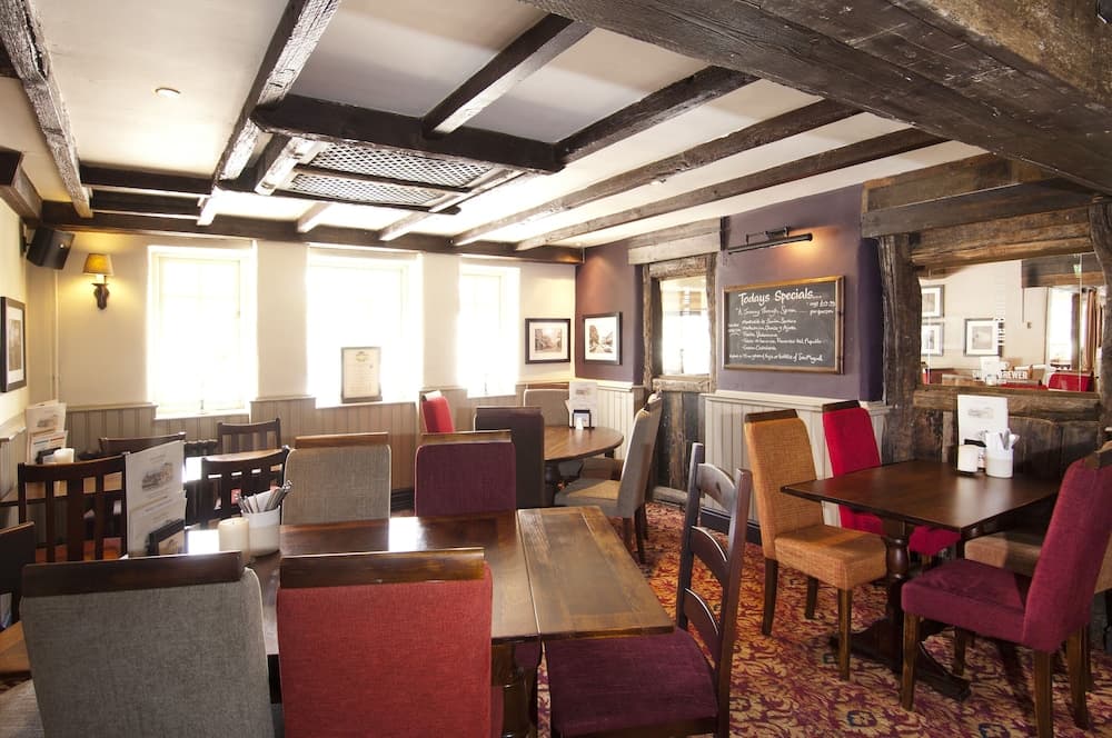 Premier Inn Manchester - Handforth photo 7