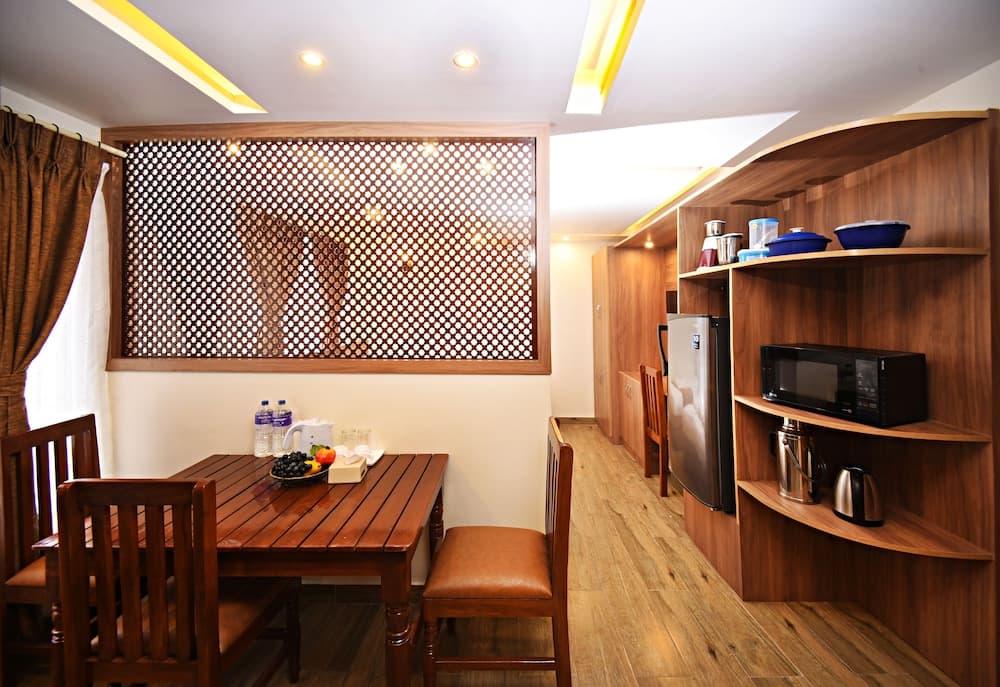 Capital Boutique Hotel photo 2