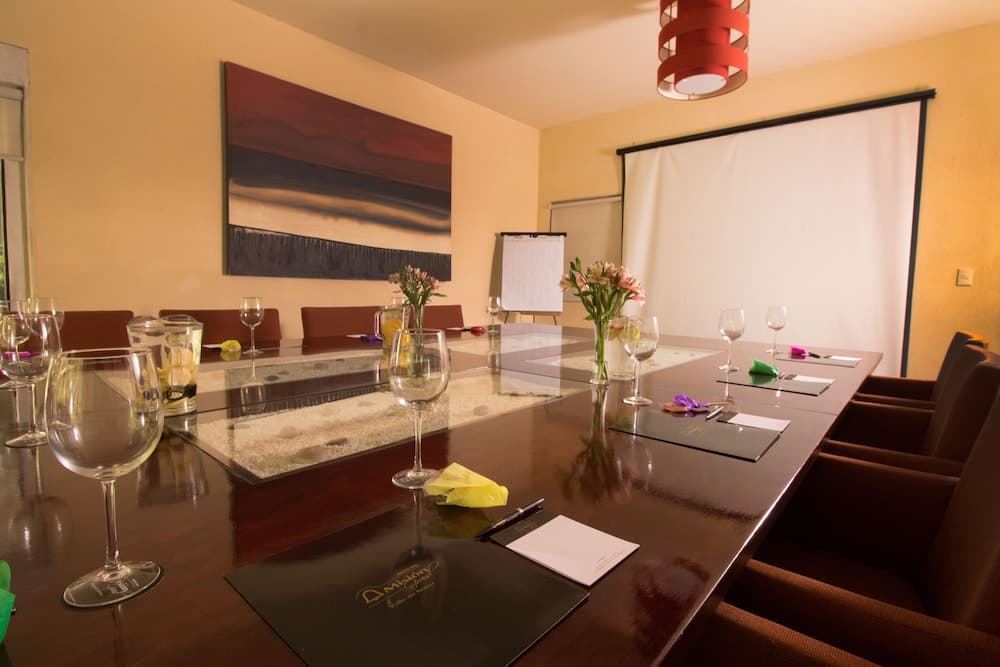 meeting & event spaces