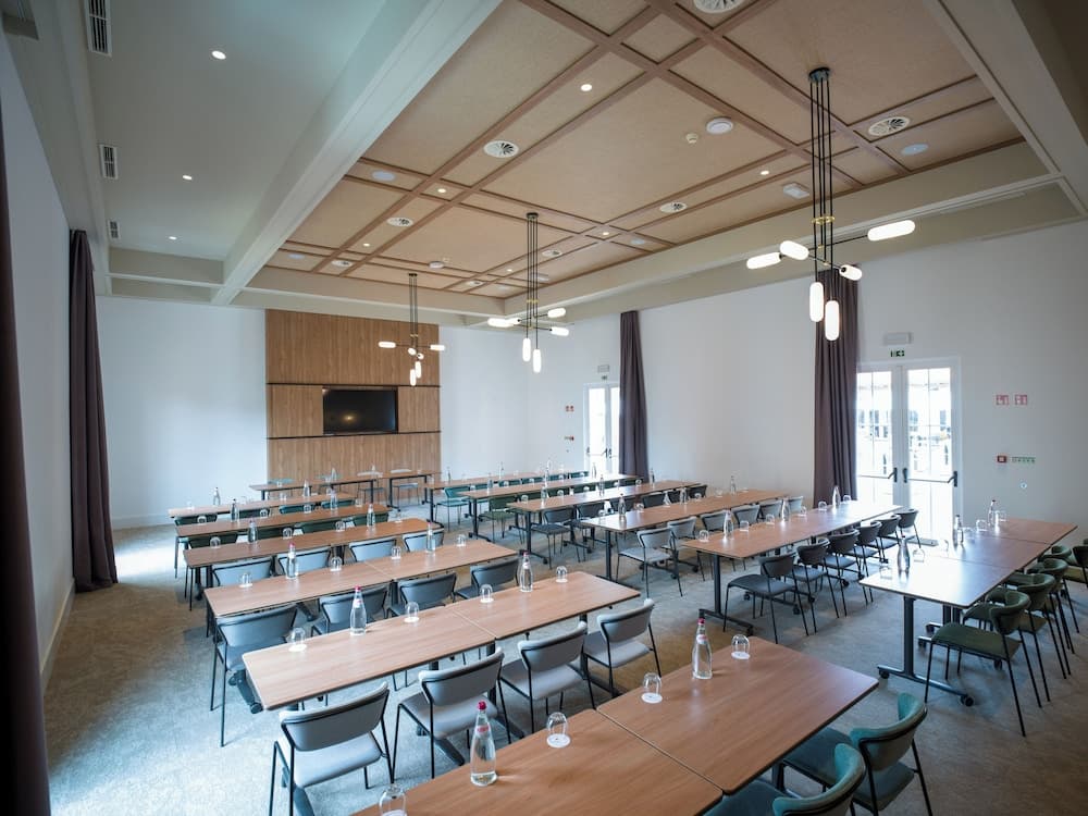 meeting & event spaces