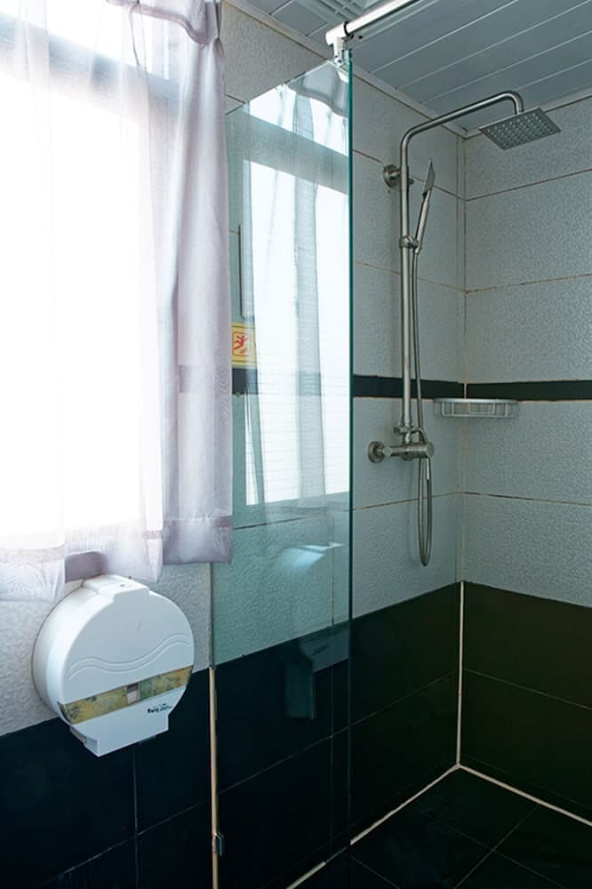 Upland International Youth Hostel photo 4