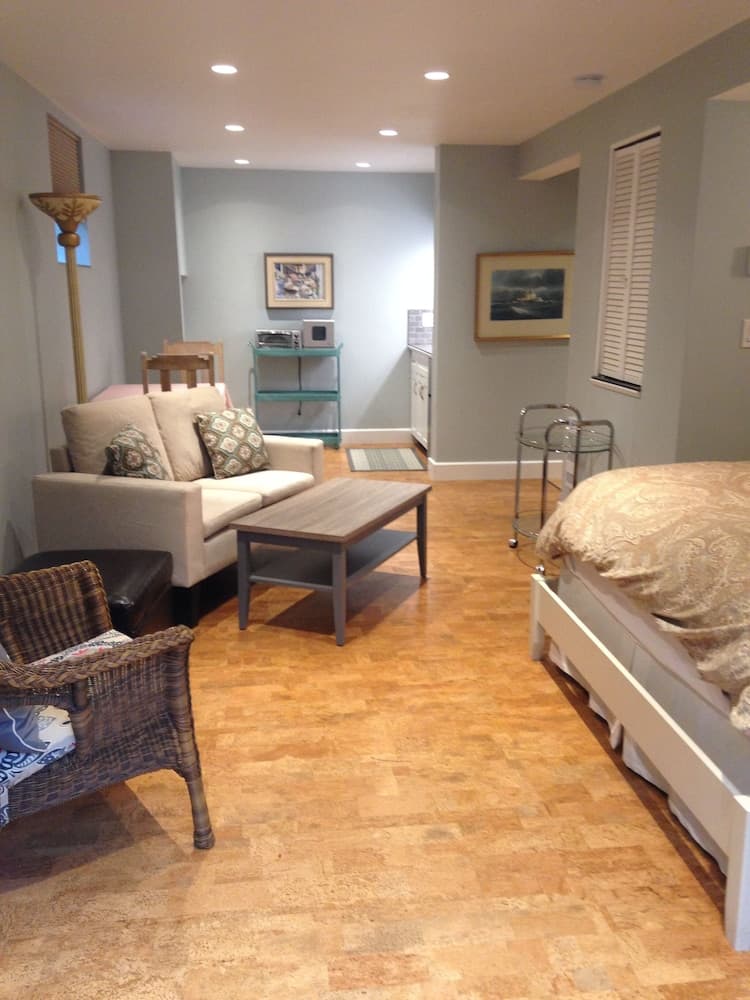 Salt Spring Carriage House B&B photo 7