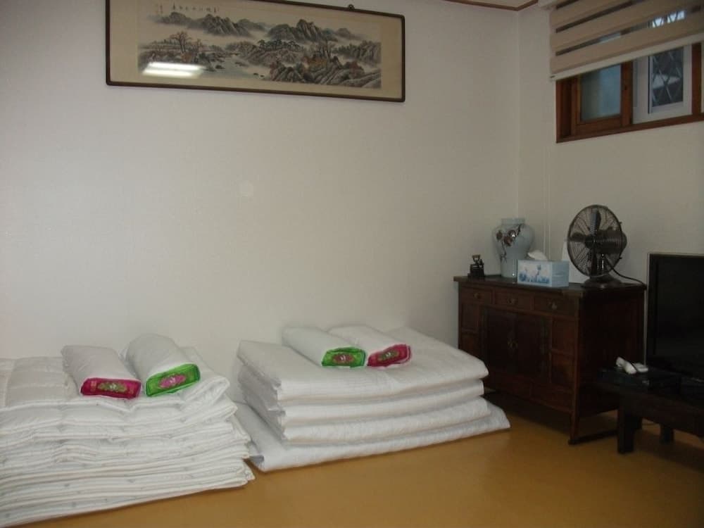 Hyosunjae Hanok Guesthouse photo 9