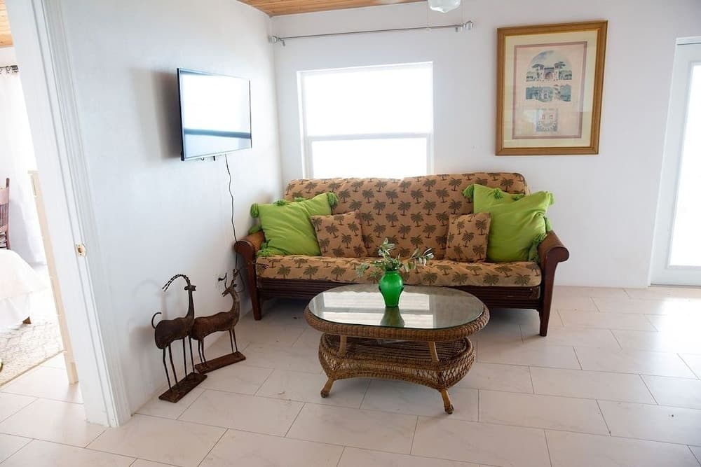 Blue Love Point 2br 2 Bedroom Apts photo 4