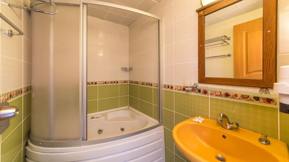 Honeymoon Hotel photo 8