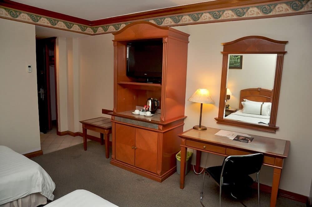Hotel DeLeeton photo 8