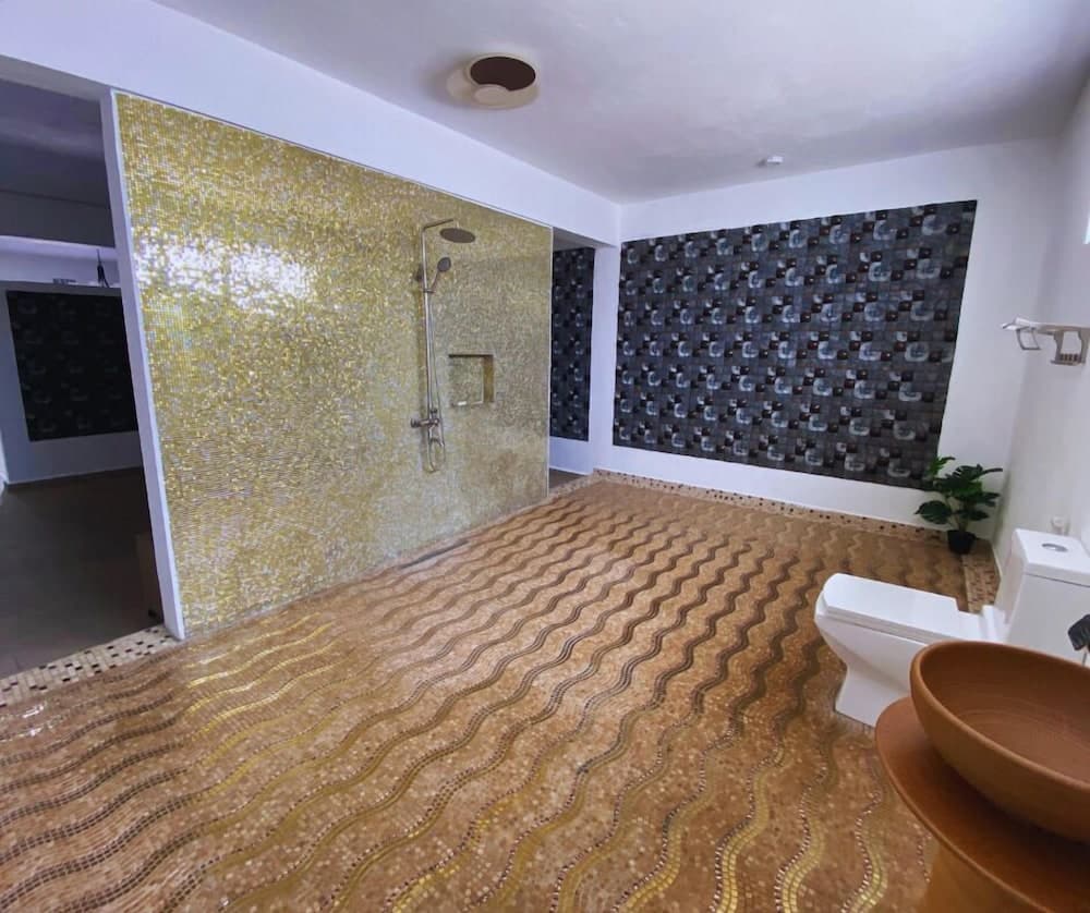 THE LIGHT VILLA photo 6