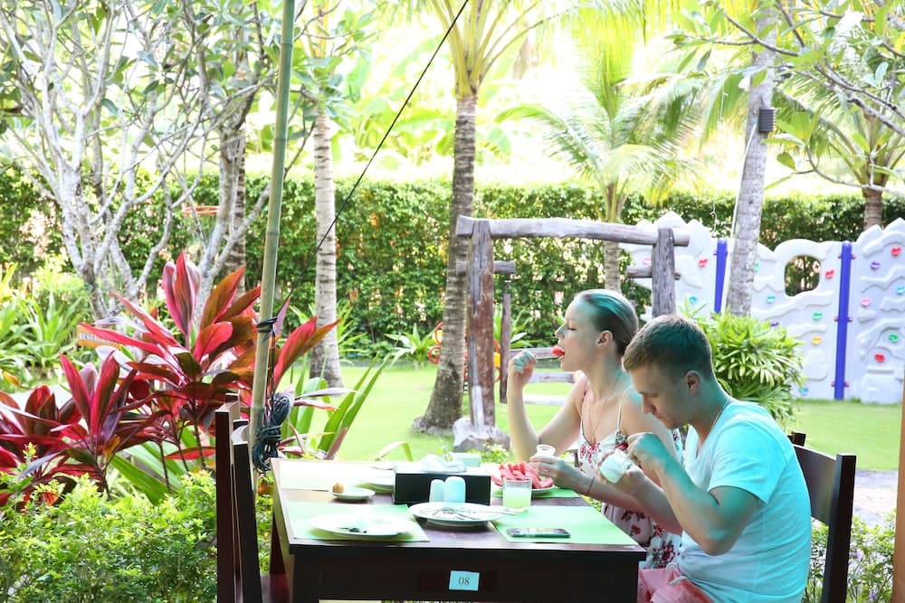 Tropicana Resort photo 5