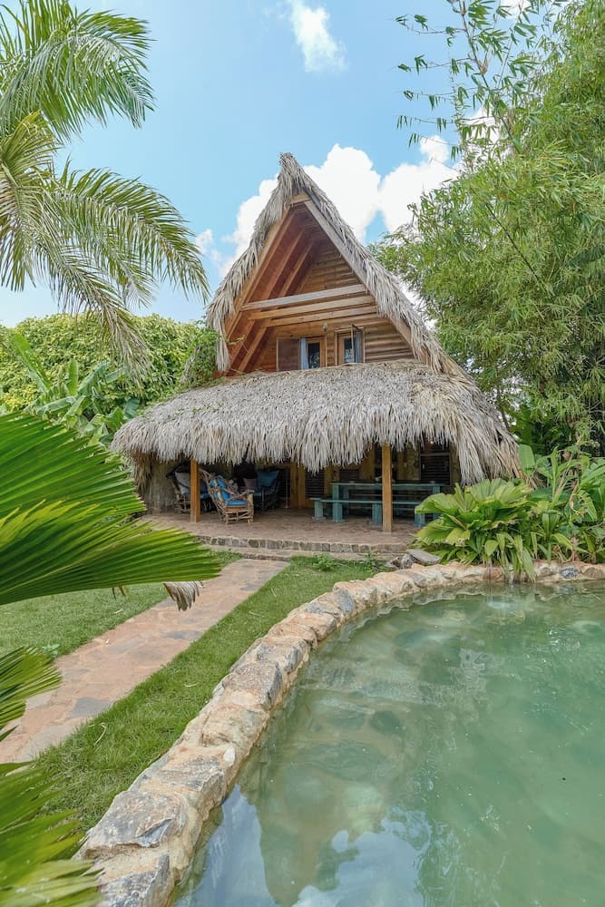 CHALET TROPICAL Hotel & Restaurant-Pizzeria