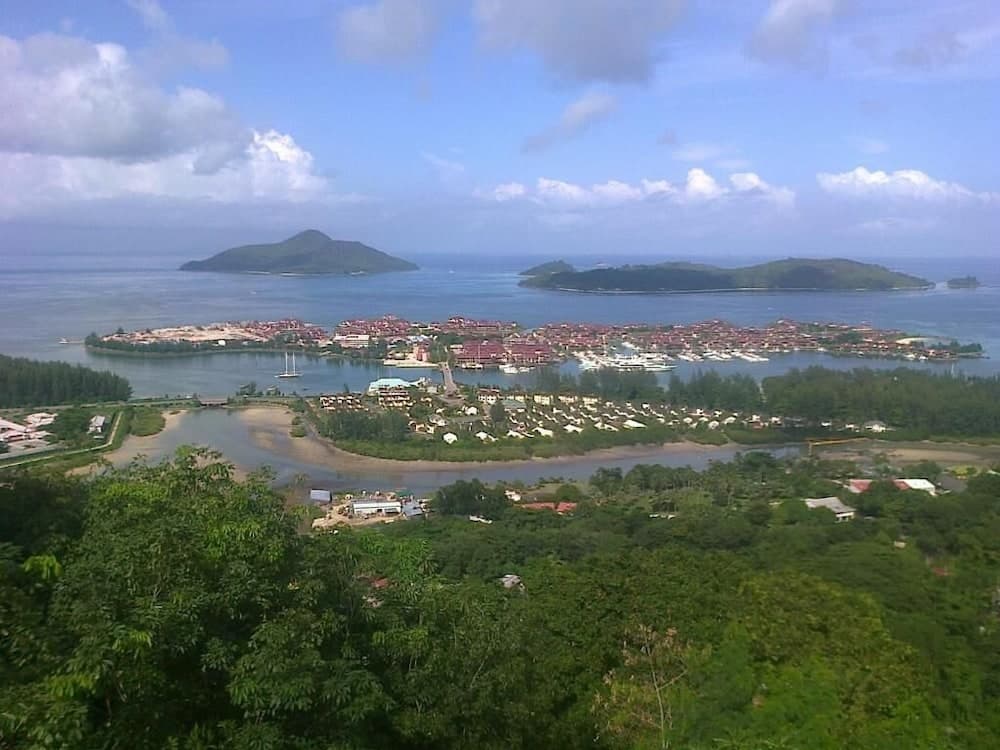 Eden Panoramic photo 3