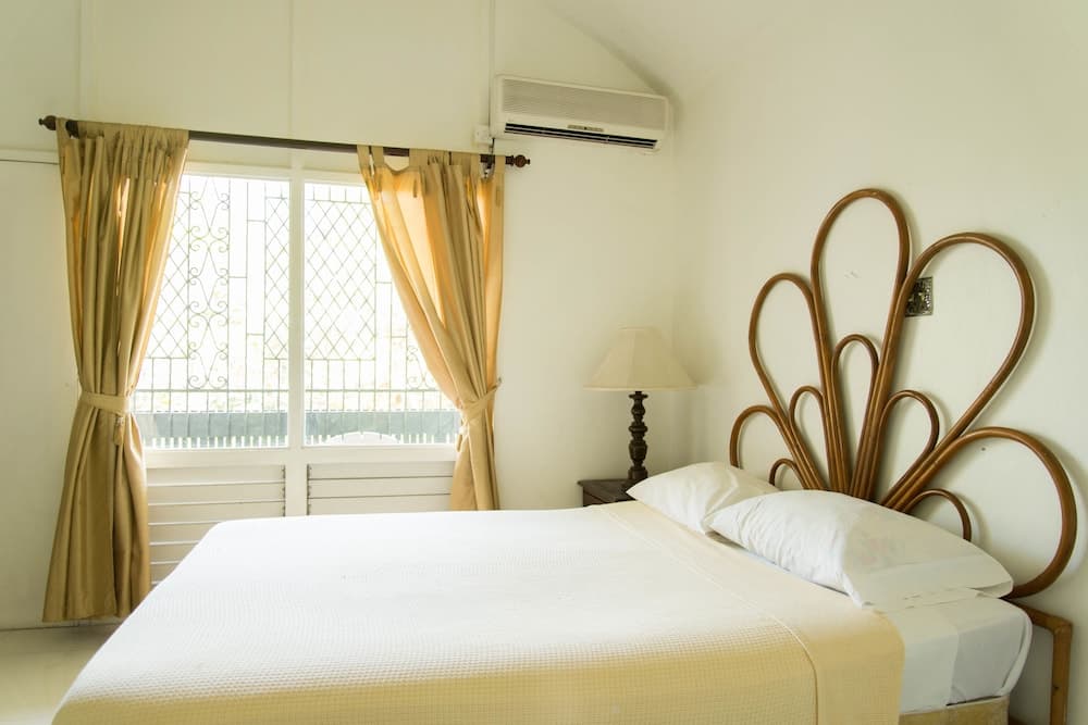 Court Manor at Montego Bay Club photo 4