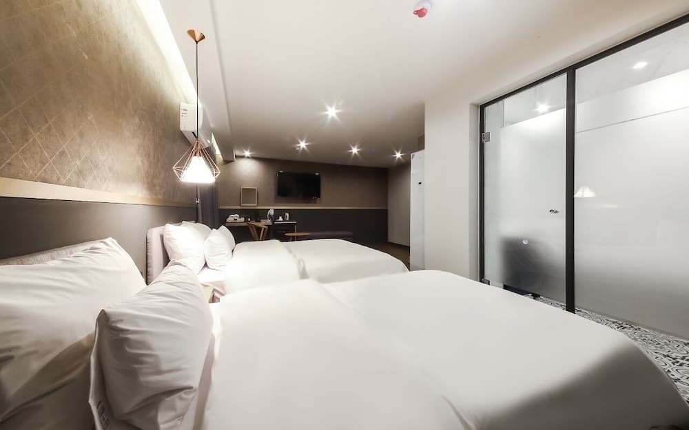 Gray 194 Hotel photo 8
