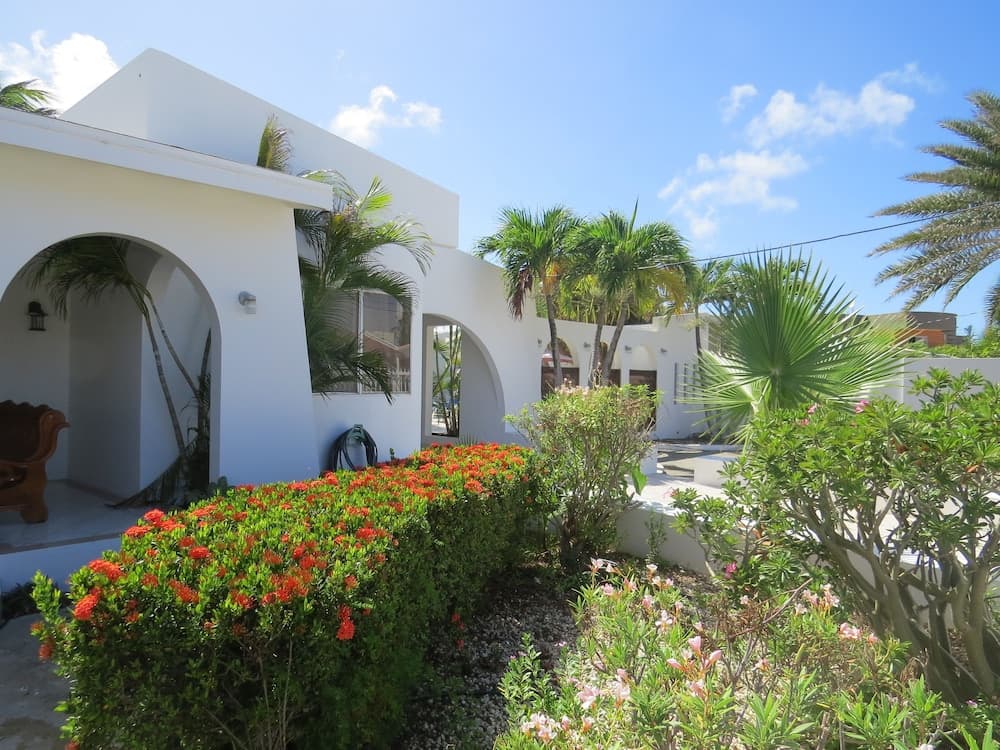 Palm Beach Vacation Villa photo 2