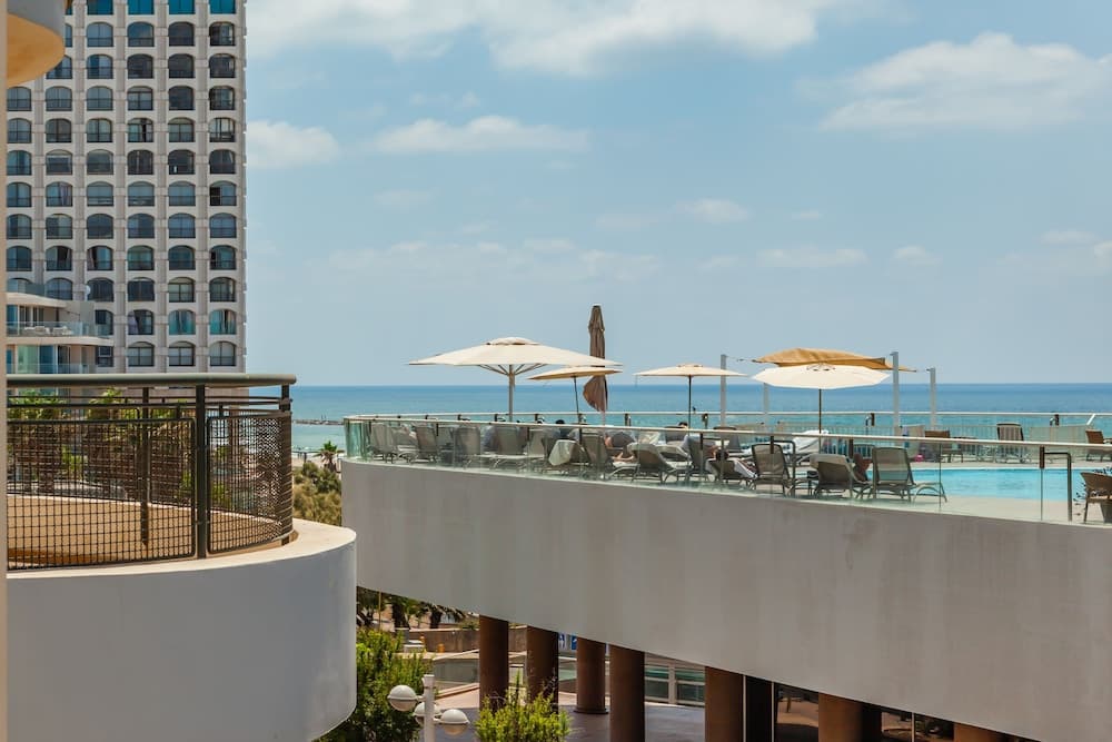Dream Beach TLV Boutique Hotel photo 8