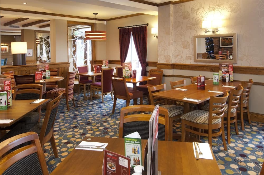Premier Inn Exeter - M5 J29 photo 8