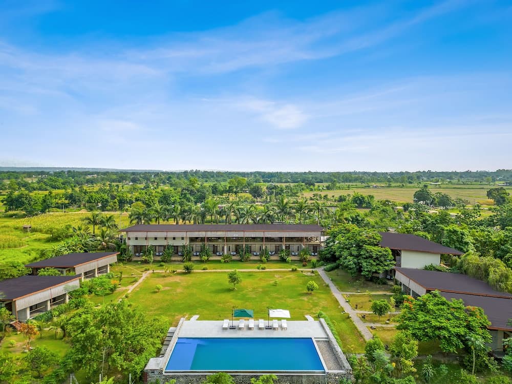 Sanctuary-Chitwan National Park
