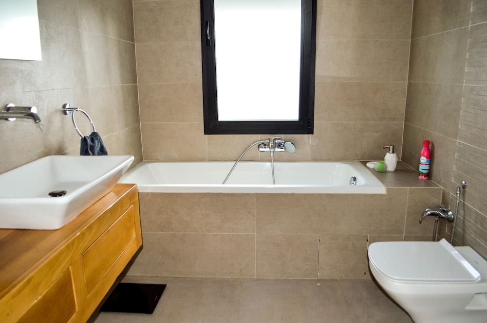 Cosy S2 Apartment in La Soukra photo 9