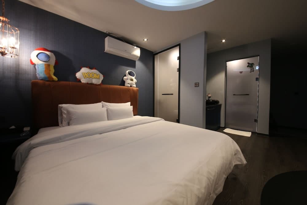 Almond Kids Hotel photo 6