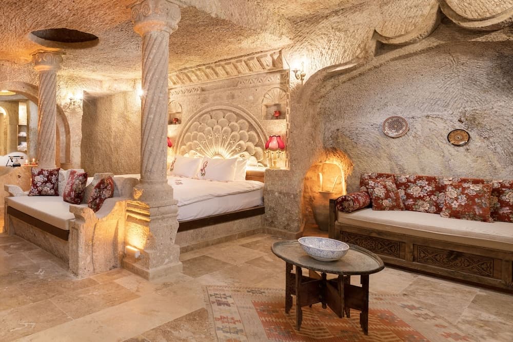 Kayata Cave Suites photo 7