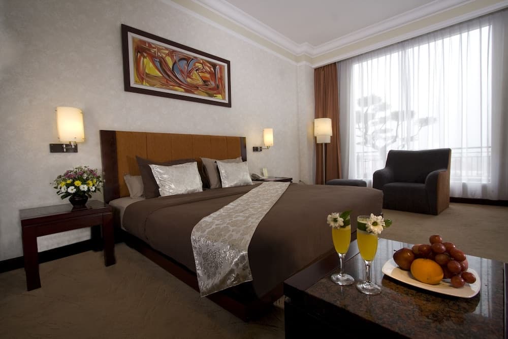 Grand Wahid Hotel Salatiga photo 6