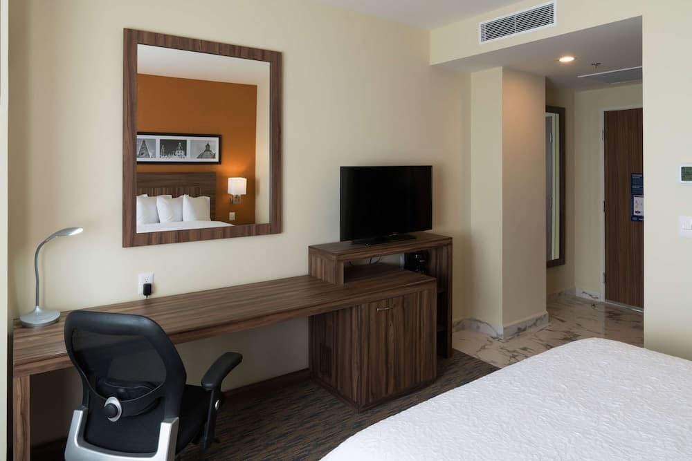 Hampton Inn by Hilton Irapuato photo 5