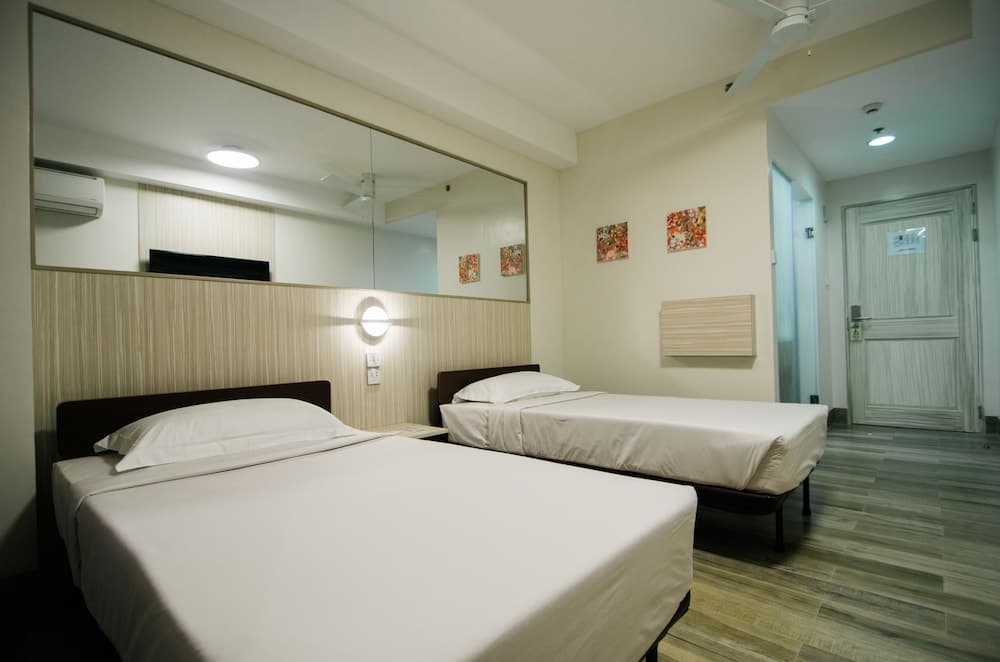 Travelite Express Hotel photo 6