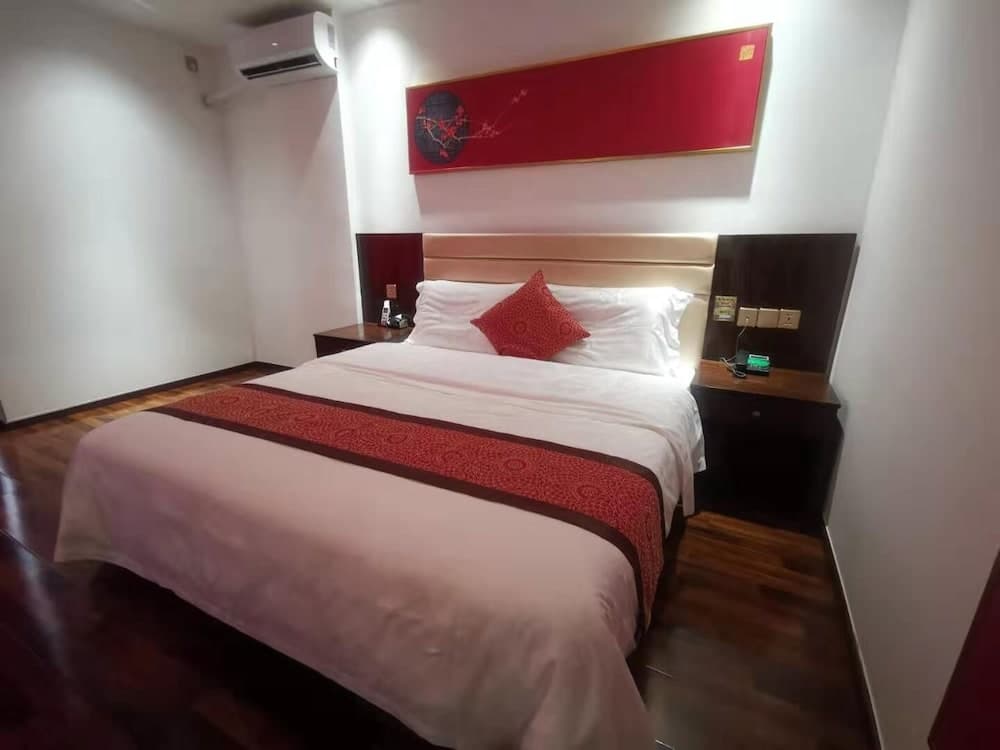 Royal Meihao Hotel photo 5