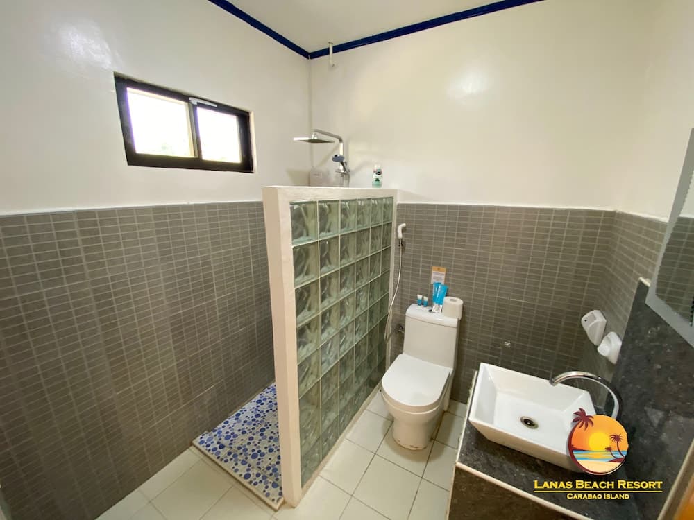 Lanas Beach Resort - Carabao Island photo 2