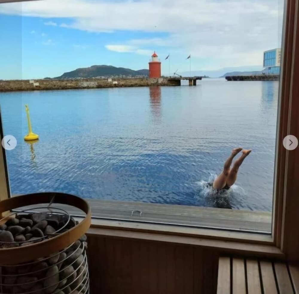 Wonderfully Located, 2bedroom, Balcony photo 4