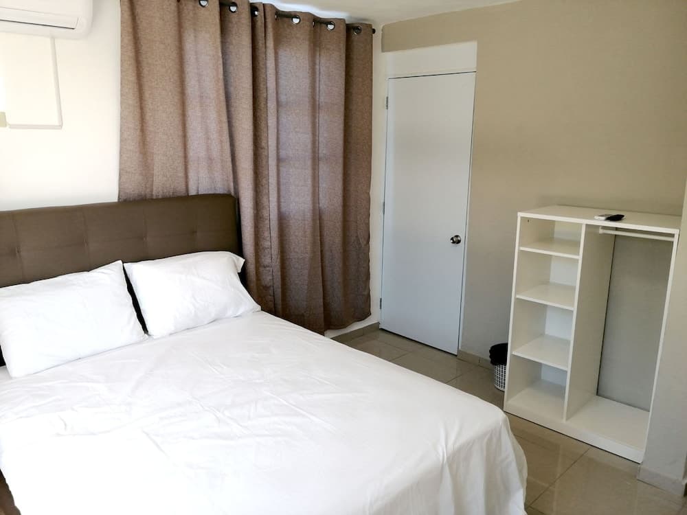 Hotel Yamir photo 8