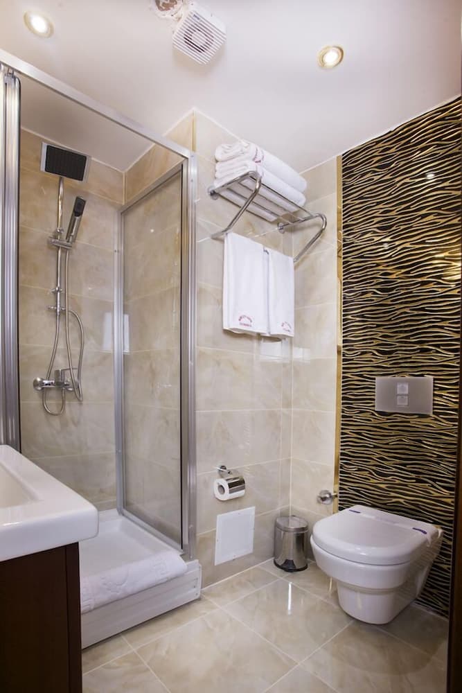 New City Hotel photo 9