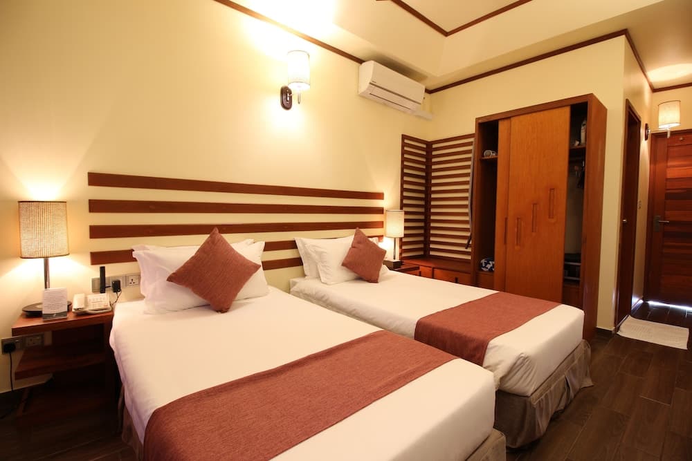 Araamu Hotels Maldives photo 2
