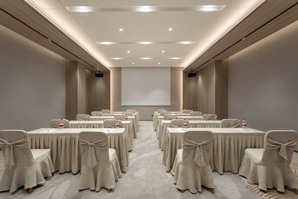 Ramada by Wyndham Foshan Danzao photo 2