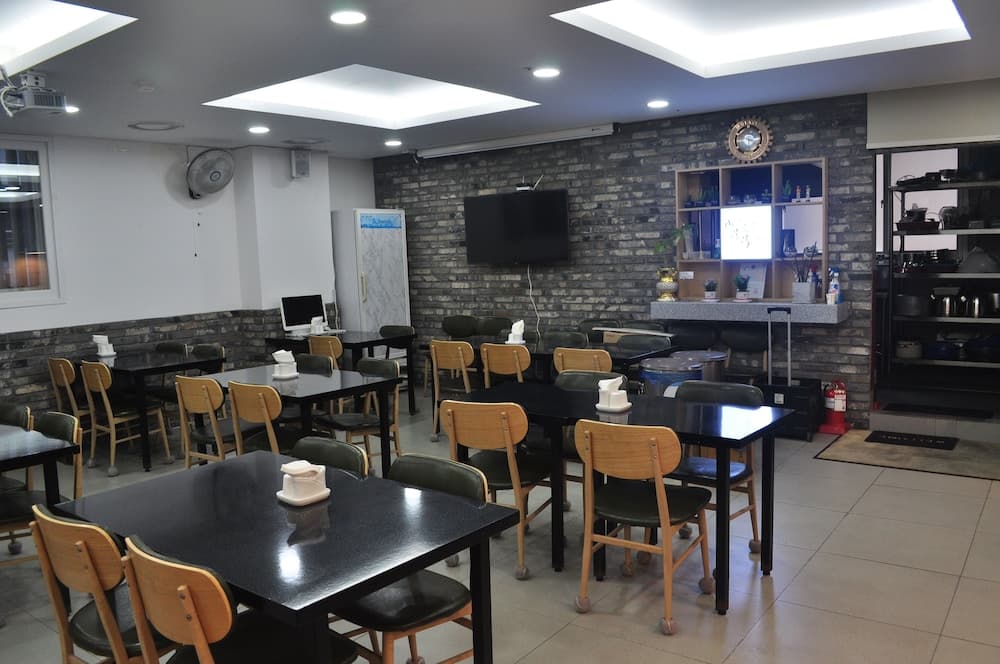 Hound Hotel Sangmu photo 5