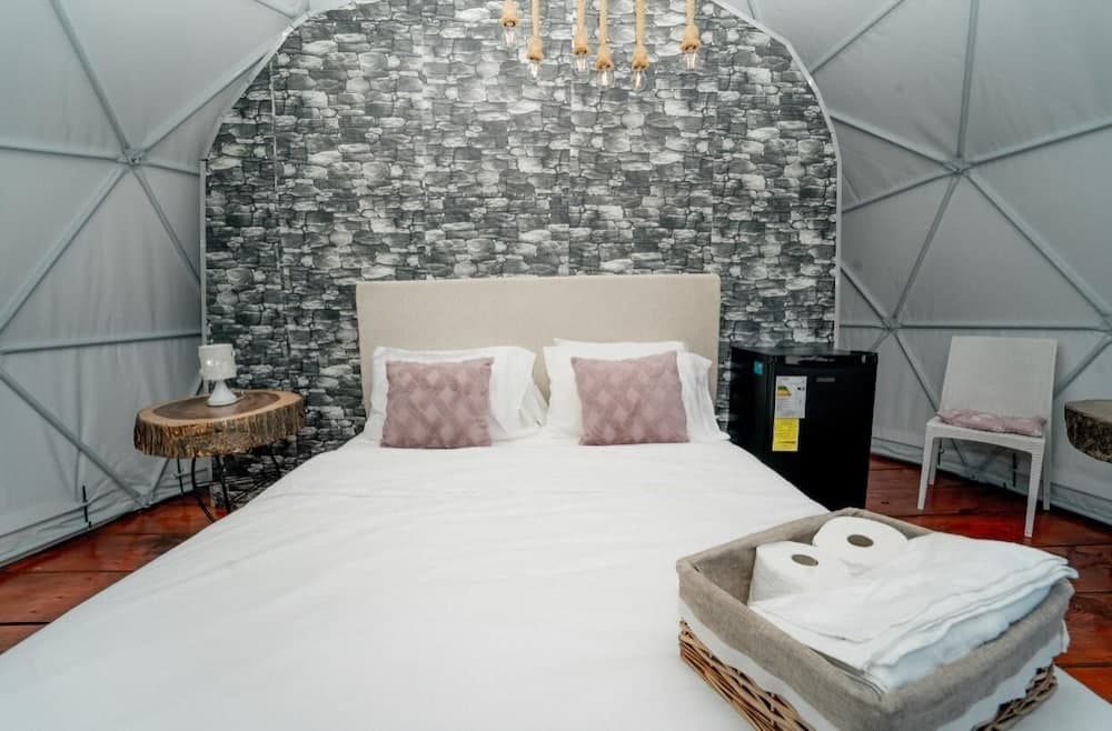 Ovalulú Glamping
