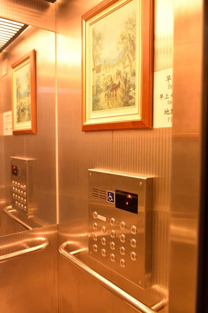 Noble Hotel photo 3