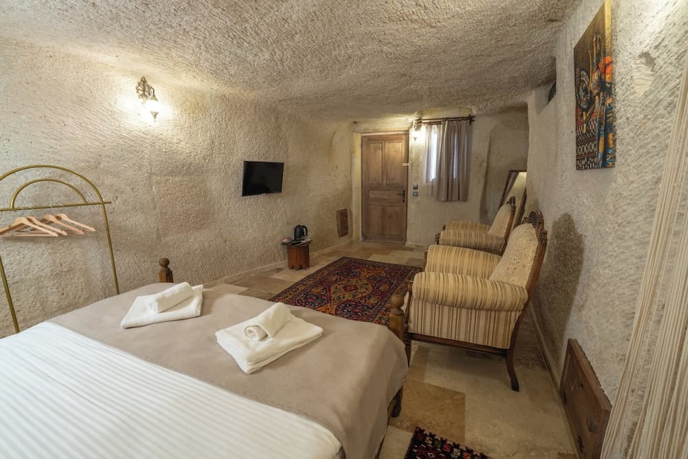 Library Cave Hotel photo 4