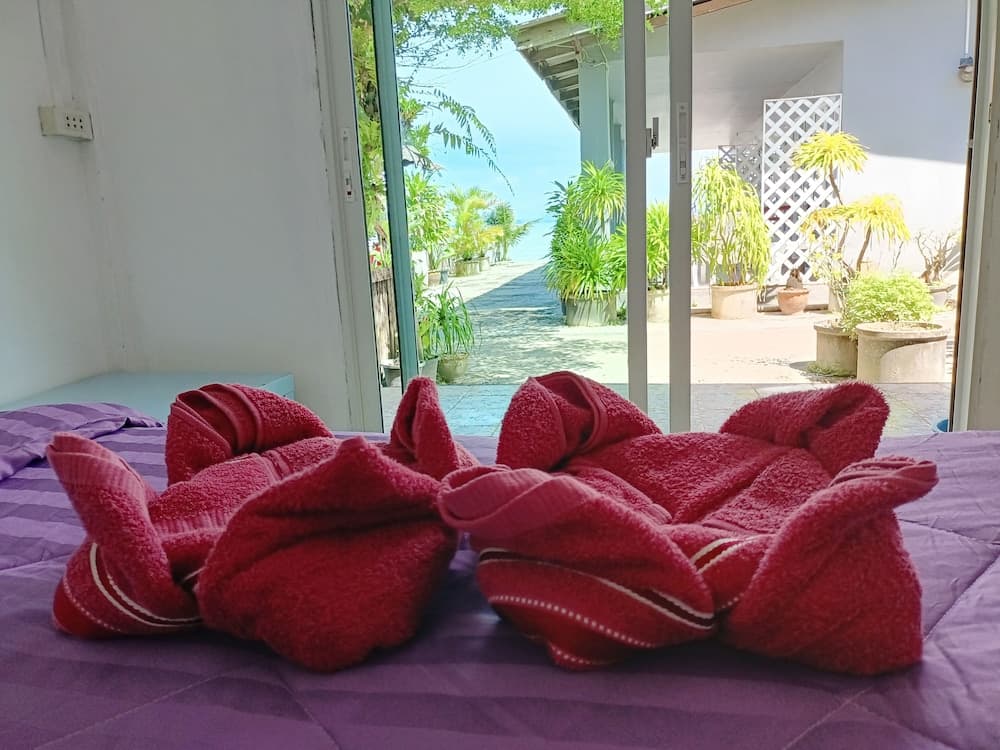 Kohmook Seaview Bungalow photo 3